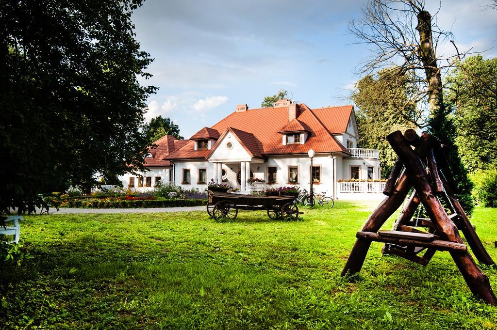 Dwor Osmolice Bed and Breakfast Bialki Dolne Exteriör bild