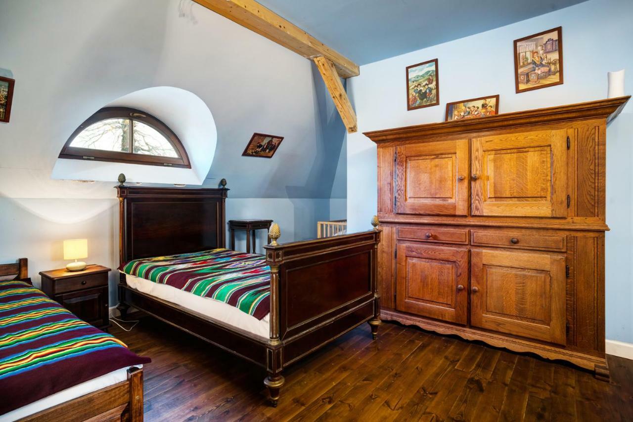 Dwor Osmolice Bed and Breakfast Bialki Dolne Exteriör bild